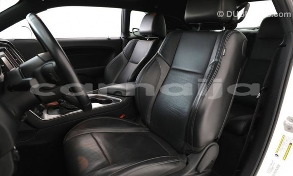 Buy Import Dodge Challenger White Car in Import - Dubai in Abia State Buy Import Dodge Challenger White Car in Import - Dubai in Abia State