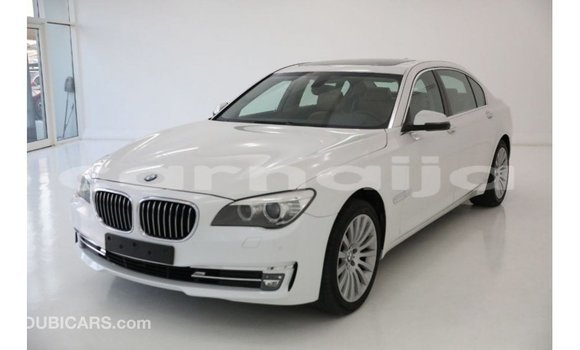 Buy Import BMW HP White Bike in Import - Dubai in Abia State Buy Import BMW HP White Bike in Import - Dubai in Abia State