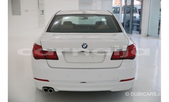 Buy Import BMW HP White Bike in Import - Dubai in Abia State Buy Import BMW HP White Bike in Import - Dubai in Abia State