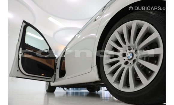 Buy Import BMW HP White Bike in Import - Dubai in Abia State Buy Import BMW HP White Bike in Import - Dubai in Abia State