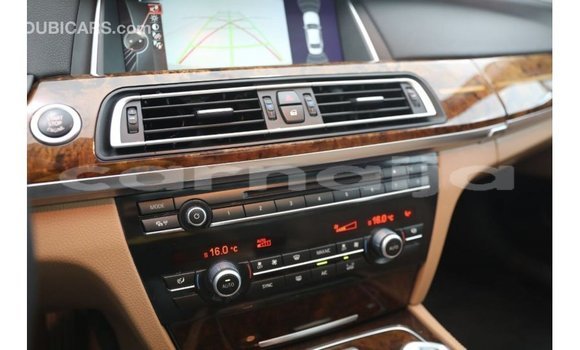 Buy Import BMW HP White Bike in Import - Dubai in Abia State Buy Import BMW HP White Bike in Import - Dubai in Abia State