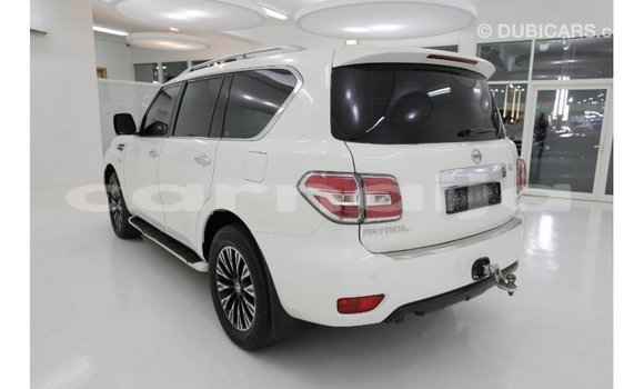 Buy Import Nissan Patrol White Car in Import - Dubai in Abia State Buy Import Nissan Patrol White Car in Import - Dubai in Abia State