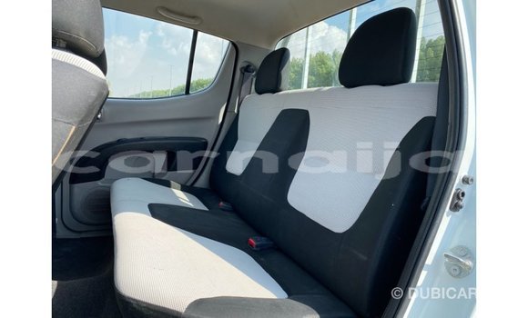 Buy Import Mitsubishi L200 White Car in Import - Dubai in Abia State Buy Import Mitsubishi L200 White Car in Import - Dubai in Abia State