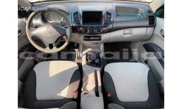 Buy Import Mitsubishi L200 White Car in Import - Dubai in Abia State Buy Import Mitsubishi L200 White Car in Import - Dubai in Abia State