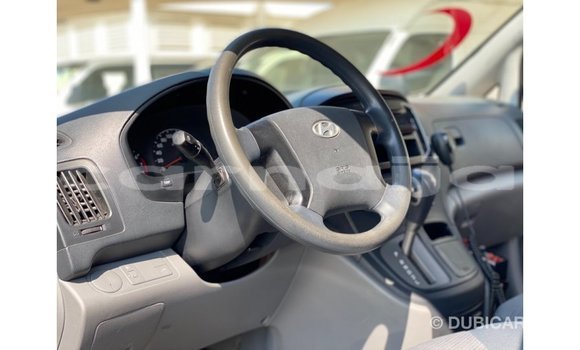 Acheter Import Voiture Hyundai Accent Blanc à Import - Dubai, État d'Abia Acheter Import Voiture Hyundai Accent Blanc à Import - Dubai, État d'Abia