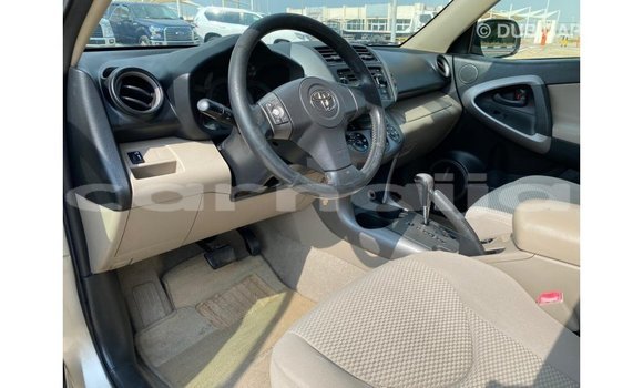 Buy Import Toyota HiAce Other Truck in Import - Dubai in Abia State Buy Import Toyota HiAce Other Truck in Import - Dubai in Abia State