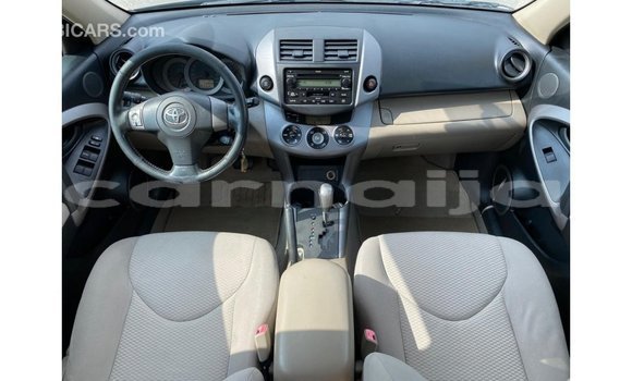 Buy Import Toyota HiAce Other Truck in Import - Dubai in Abia State Buy Import Toyota HiAce Other Truck in Import - Dubai in Abia State