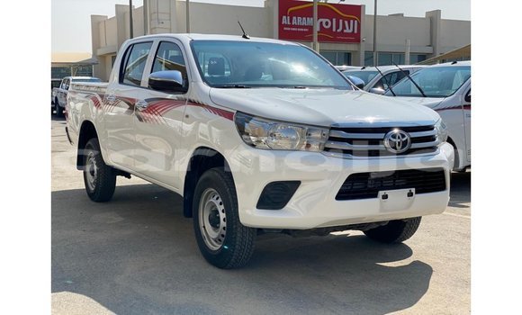 Buy Import Toyota Hilux White Car in Import - Dubai in Abia State Buy Import Toyota Hilux White Car in Import - Dubai in Abia State