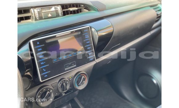 Buy Import Toyota Hilux White Car in Import - Dubai in Abia State Buy Import Toyota Hilux White Car in Import - Dubai in Abia State