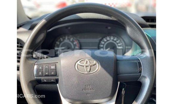 Buy Import Toyota Hilux White Car in Import - Dubai in Abia State Buy Import Toyota Hilux White Car in Import - Dubai in Abia State