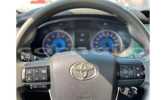 Buy Import Toyota Hilux White Car in Import - Dubai in Abia State Buy Import Toyota Hilux White Car in Import - Dubai in Abia State