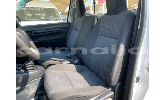Buy Import Toyota Hilux White Car in Import - Dubai in Abia State Buy Import Toyota Hilux White Car in Import - Dubai in Abia State