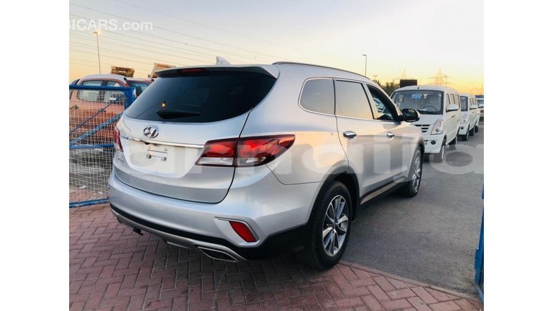 Big with watermark hyundai santa fe abia state import dubai 9090
