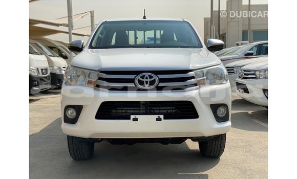 Buy Import Toyota Hilux White Car in Import - Dubai in Abia State Buy Import Toyota Hilux White Car in Import - Dubai in Abia State