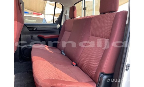 Buy Import Toyota Hilux White Car in Import - Dubai in Abia State Buy Import Toyota Hilux White Car in Import - Dubai in Abia State