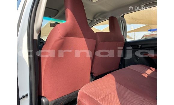 Buy Import Toyota Hilux White Car in Import - Dubai in Abia State Buy Import Toyota Hilux White Car in Import - Dubai in Abia State