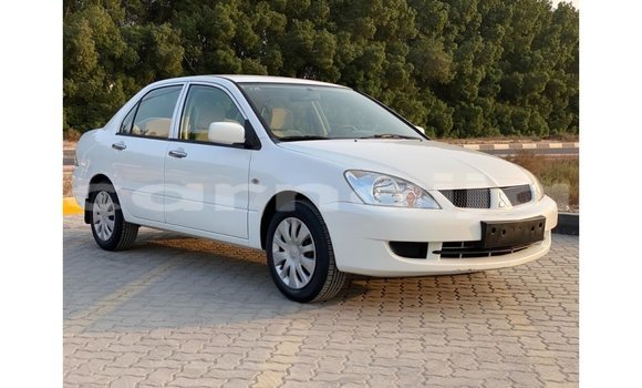 Buy Import Mitsubishi Lancer White Car in Import - Dubai in Abia State Buy Import Mitsubishi Lancer White Car in Import - Dubai in Abia State