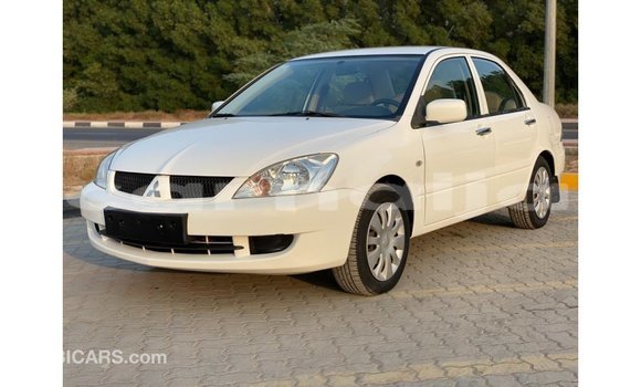 Buy Import Mitsubishi Lancer White Car in Import - Dubai in Abia State Buy Import Mitsubishi Lancer White Car in Import - Dubai in Abia State