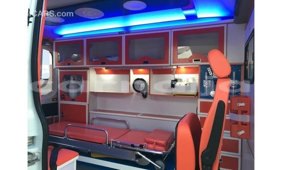 Buy Import Ford Club Wagon White Car in Import - Dubai in Abia State Buy Import Ford Club Wagon White Car in Import - Dubai in Abia State