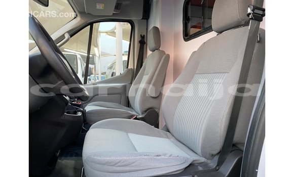 Buy Import Ford Club Wagon White Car in Import - Dubai in Abia State Buy Import Ford Club Wagon White Car in Import - Dubai in Abia State