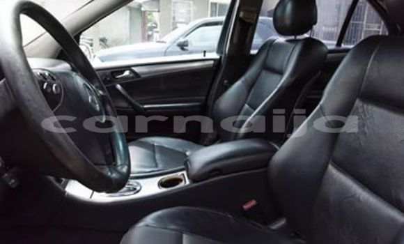 Acheter Occasion Voiture Mercedes-Benz C–Class Blanc à Abuja, État de Lagos Acheter Occasion Voiture Mercedes-Benz C–Class Blanc à Abuja, État de Lagos