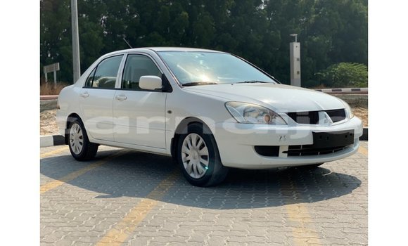 Buy Import Mitsubishi Lancer White Car in Import - Dubai in Abia State Buy Import Mitsubishi Lancer White Car in Import - Dubai in Abia State