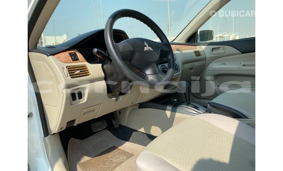 Buy Import Mitsubishi Lancer White Car in Import - Dubai in Abia State Buy Import Mitsubishi Lancer White Car in Import - Dubai in Abia State