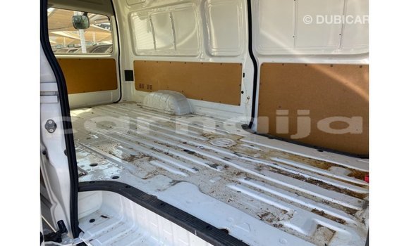 Acheter Import Voiture Toyota Hiace Blanc à Import - Dubai, État d'Abia Acheter Import Voiture Toyota Hiace Blanc à Import - Dubai, État d'Abia