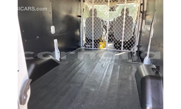 Buy Import Ford Club Wagon White Car in Import - Dubai in Abia State Buy Import Ford Club Wagon White Car in Import - Dubai in Abia State