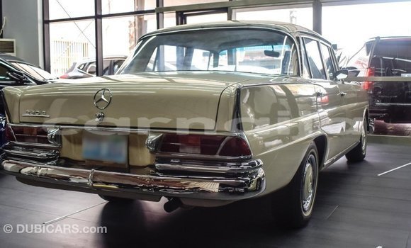 Buy Import Mercedes-Benz 230 White Car in Import - Dubai in Abia State Buy Import Mercedes-Benz 230 White Car in Import - Dubai in Abia State