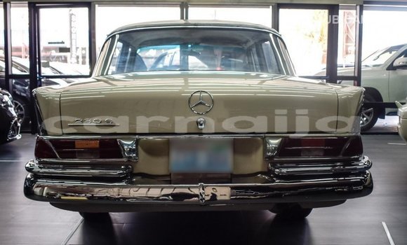 Buy Import Mercedes-Benz 230 White Car in Import - Dubai in Abia State Buy Import Mercedes-Benz 230 White Car in Import - Dubai in Abia State