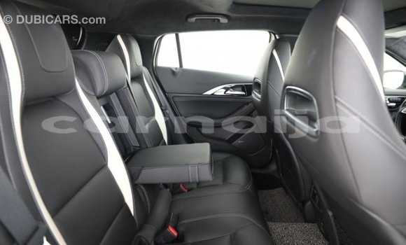 Buy Import Infiniti Q30 White Car in Import - Dubai in Abia State Buy Import Infiniti Q30 White Car in Import - Dubai in Abia State