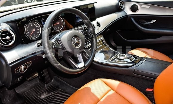 Buy Import Mercedes-Benz 190 Beige Car in Import - Dubai in Abia State Buy Import Mercedes-Benz 190 Beige Car in Import - Dubai in Abia State