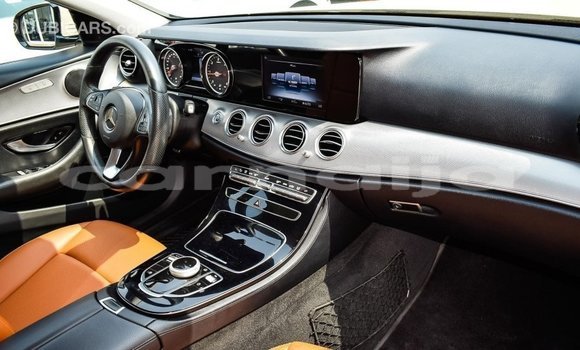 Buy Import Mercedes-Benz 190 Beige Car in Import - Dubai in Abia State Buy Import Mercedes-Benz 190 Beige Car in Import - Dubai in Abia State