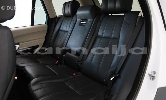 Buy Import Land Rover Range Rover White Car in Import - Dubai in Abia State Buy Import Land Rover Range Rover White Car in Import - Dubai in Abia State