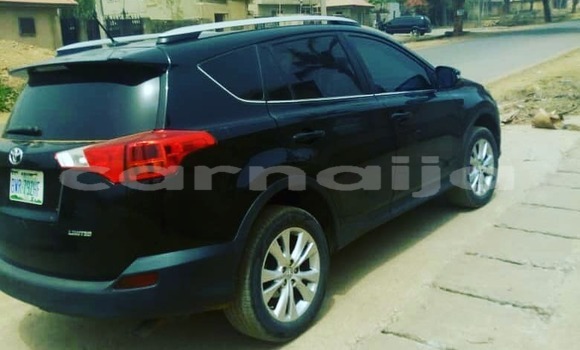Acheter Occasion Voiture Toyota RAV4 Noir à Kaduna, État de Kaduna Acheter Occasion Voiture Toyota RAV4 Noir à Kaduna, État de Kaduna