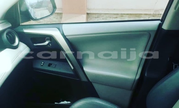 Acheter Occasion Voiture Toyota RAV4 Noir à Kaduna, État de Kaduna Acheter Occasion Voiture Toyota RAV4 Noir à Kaduna, État de Kaduna