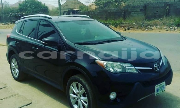 Acheter Occasion Voiture Toyota RAV4 Noir à Kaduna, État de Kaduna Acheter Occasion Voiture Toyota RAV4 Noir à Kaduna, État de Kaduna