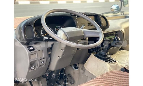 Buy Import Toyota Coaster White Car in Import - Dubai in Abia State Buy Import Toyota Coaster White Car in Import - Dubai in Abia State