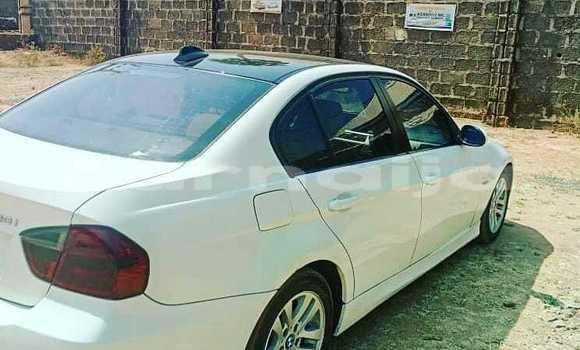 Acheter Occasion Voiture BMW 3–Series Blanc à Kaduna, État de Kaduna Acheter Occasion Voiture BMW 3–Series Blanc à Kaduna, État de Kaduna