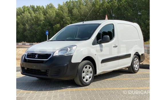 Acheter Import Voiture Peugeot 604 Blanc à Import - Dubai, État d'Abia Acheter Import Voiture Peugeot 604 Blanc à Import - Dubai, État d'Abia