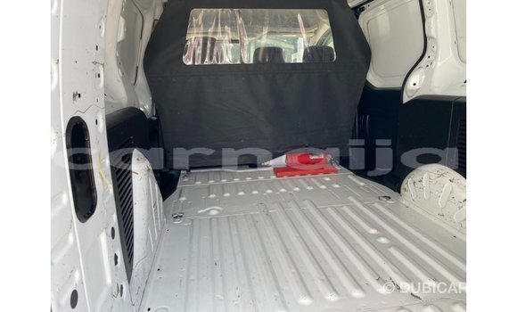 Acheter Import Voiture Peugeot 604 Blanc à Import - Dubai, État d'Abia Acheter Import Voiture Peugeot 604 Blanc à Import - Dubai, État d'Abia