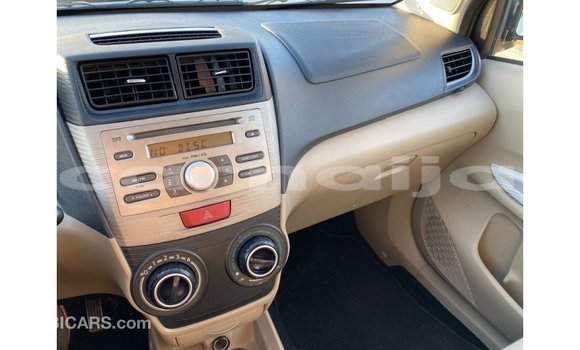 Buy Import Toyota Avanza White Car in Import - Dubai in Abia State Buy Import Toyota Avanza White Car in Import - Dubai in Abia State