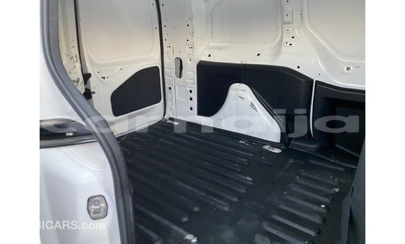 Acheter Import Voiture Peugeot Partner Blanc à Import - Dubai, État d'Abia Acheter Import Voiture Peugeot Partner Blanc à Import - Dubai, État d'Abia