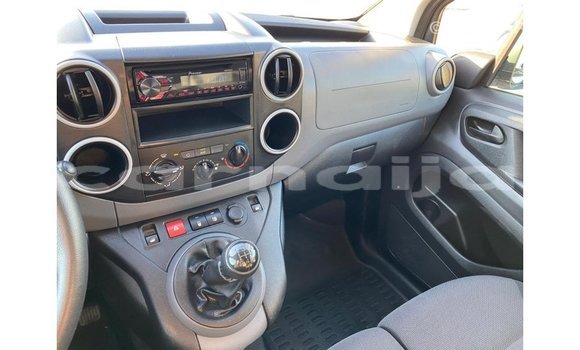 Buy Import Peugeot Partner White Car in Import - Dubai in Abia State Buy Import Peugeot Partner White Car in Import - Dubai in Abia State