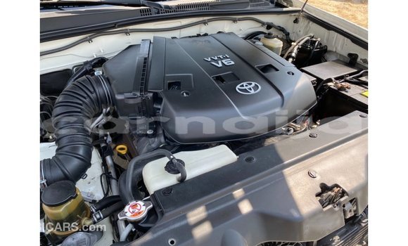 Buy Import Toyota Prado White Car in Import - Dubai in Abia State Buy Import Toyota Prado White Car in Import - Dubai in Abia State