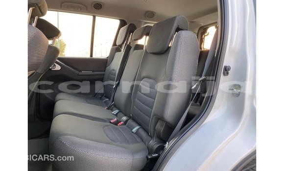 Acheter Import Voiture Nissan Pathfinder Blanc à Import - Dubai, État d'Abia Acheter Import Voiture Nissan Pathfinder Blanc à Import - Dubai, État d'Abia