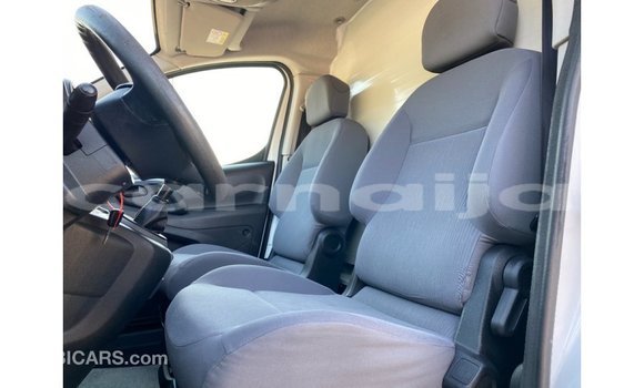 Buy Import Peugeot Partner White Car in Import - Dubai in Abia State Buy Import Peugeot Partner White Car in Import - Dubai in Abia State