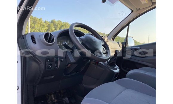 Buy Import Peugeot Partner White Car in Import - Dubai in Abia State Buy Import Peugeot Partner White Car in Import - Dubai in Abia State