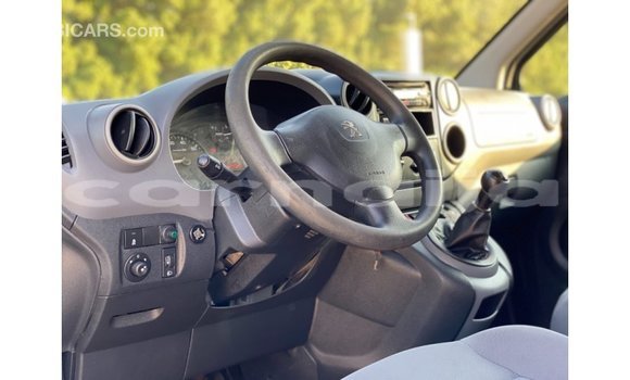 Buy Import Peugeot Partner White Car in Import - Dubai in Abia State Buy Import Peugeot Partner White Car in Import - Dubai in Abia State